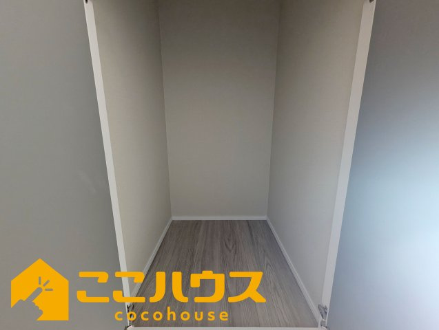 糸満市兼城　新築戸建て　全2棟　A号棟の収納|廊下収納もございます
