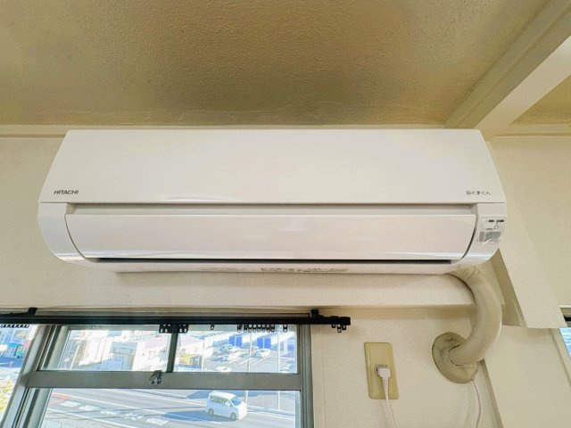 みさと団地8街区3号棟の冷暖房・空調設備|エアコンつき