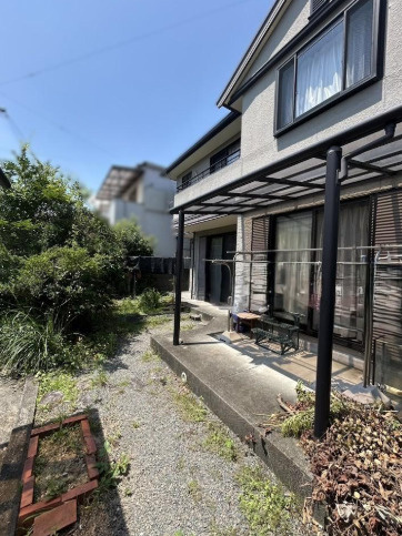高知市大谷公園町　中古一戸建ての庭|庭が欲しい！と思っている方におすすめです