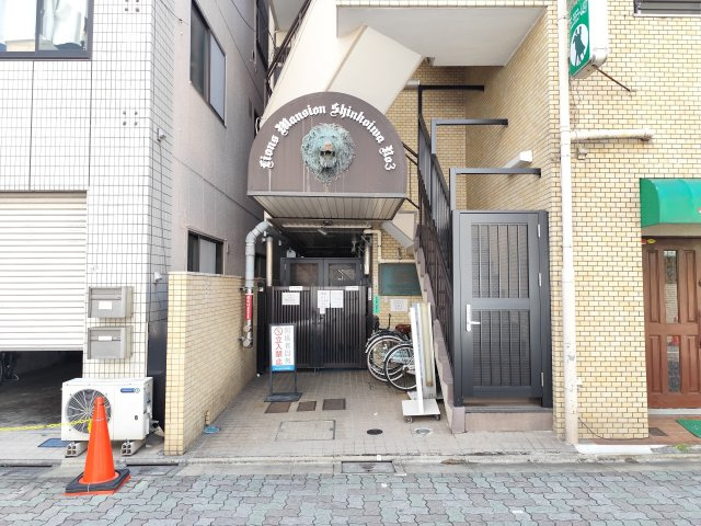 ライオンズマンション新小岩第3のエントランス