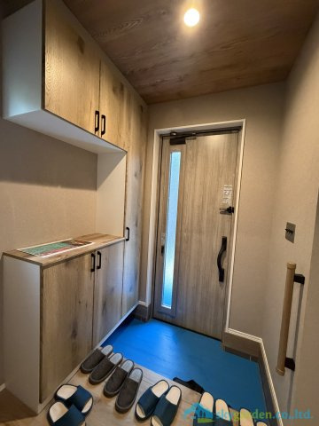 厚木市及川第6　新築戸建　全1棟1号棟の玄関