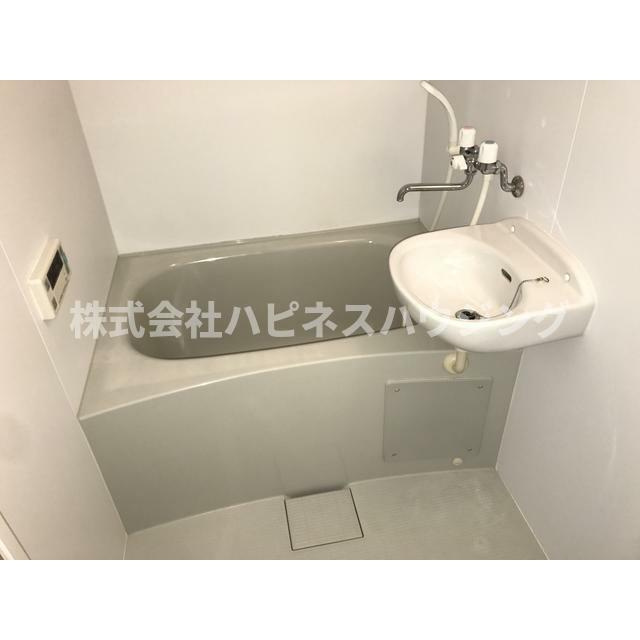 リライアンス(リライアンス)の浴室
