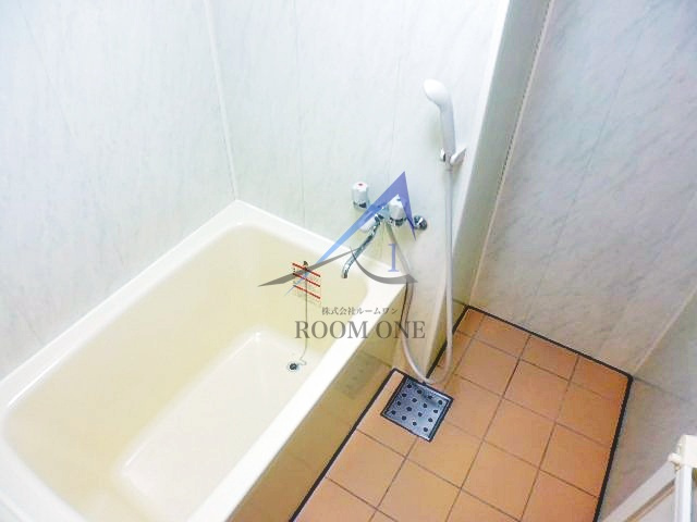 シャルム沢井の浴室|お風呂です。