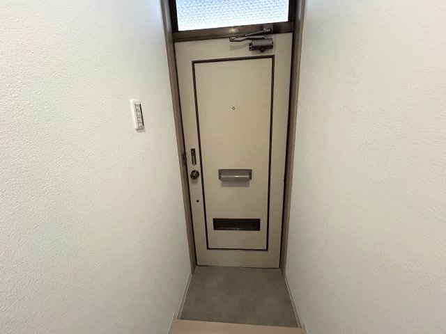 コスモハイツ六甲の玄関