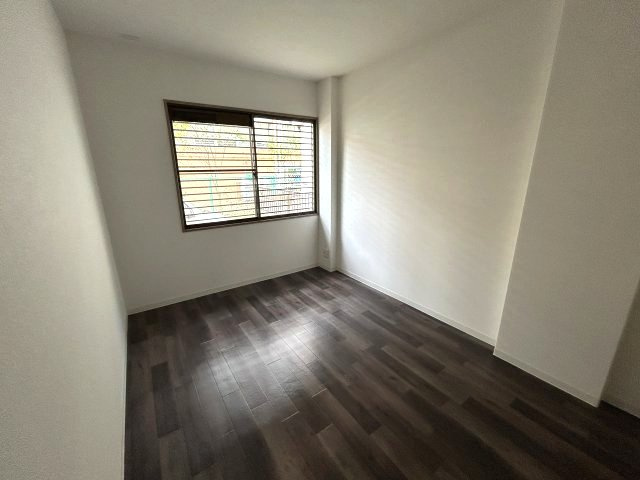 コスモハイツ六甲の寝室
