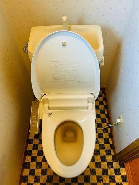 愛知郡東郷町春木台５丁目の中古一戸建のトイレ