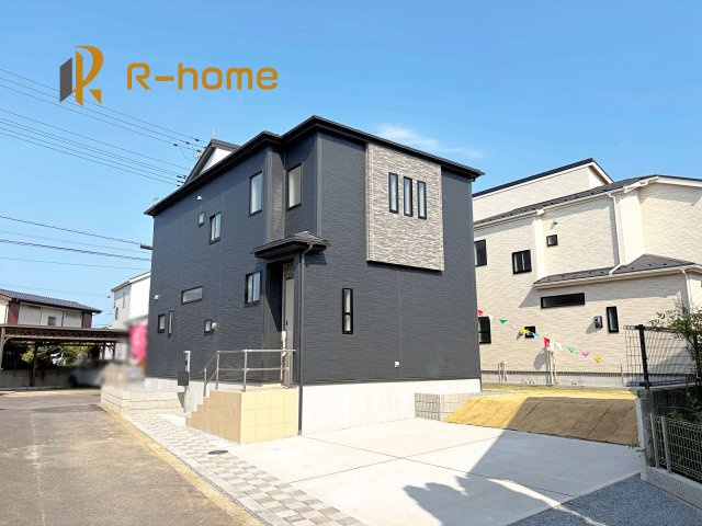 土浦市小岩田東2丁目6期　新築戸建て　1号棟の外観|建物完成いたしました！ご予約で『平日』や『夕方』などでもご見学可能です！
