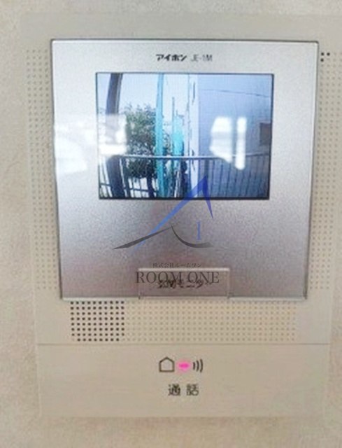 ボヌール亀戸のセキュリティ|モニター付きインターホンです。