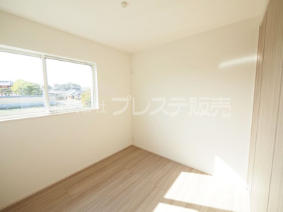【洋室】 | 奈良市西ノ京町丁目の新築一戸建 全３区画 | 現地写真（１号地２階洋室）