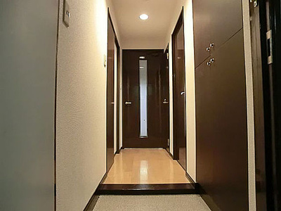 【玄関】 | ライオンズマンション久留米中央 | ※掲載写真は同物件別号室の参考写真です。実際のお部屋とは間取り・設備・内装等が異なる場合があり、現況を優先とします。