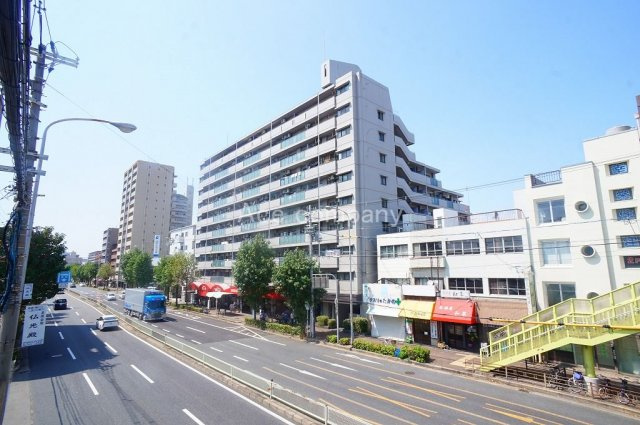 【外観】 | 進和グレーシィハイツ平野 | スーパー・ドラッグストア・コンビニ徒歩2分圏内！徒歩圏内に生活施設も充実しています！