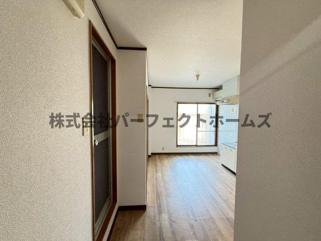羊燈館メゾン香里園緑町の内装|おしゃれな内装です