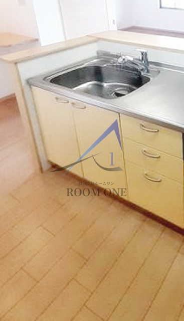 プラティーク六町の内装