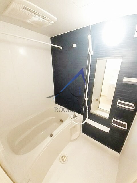 プラティーク六町の浴室|お風呂です。