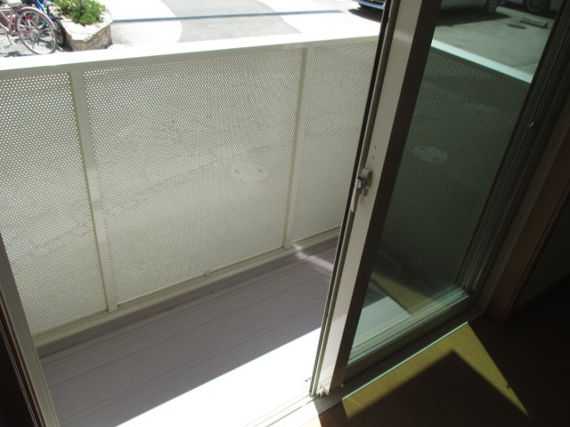 ブレスユーBのバルコニー