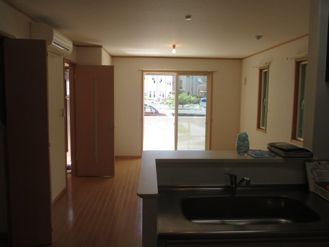 ブレスユーBの居間・リビング