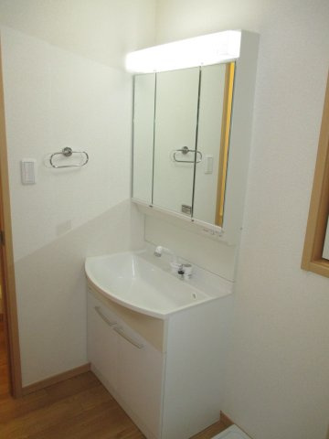 ブレスユーBの洗面所