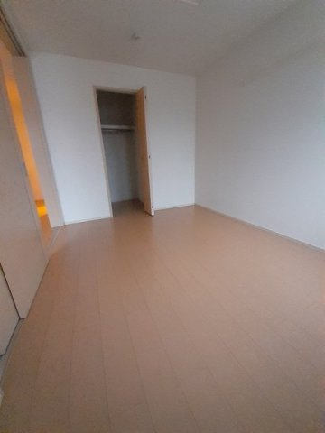 プリティ・スカイＫの寝室|クローゼット付の寝室です☆