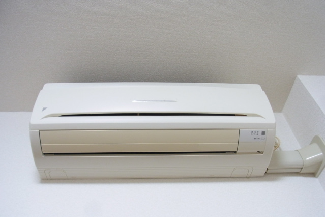 スカイコート本郷東大前壱番館の設備|エアコン