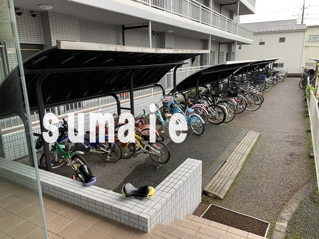 グランドール・ラシンのその他共用部分|駐輪場。