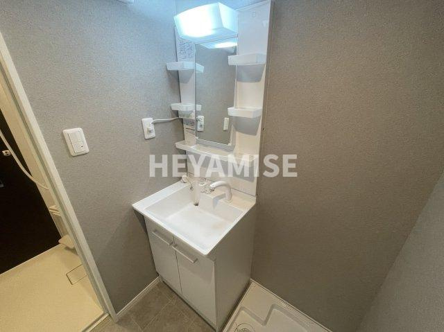 modern palazzo貝津Vogueの洗面所|※室内画像は類似物件のもの