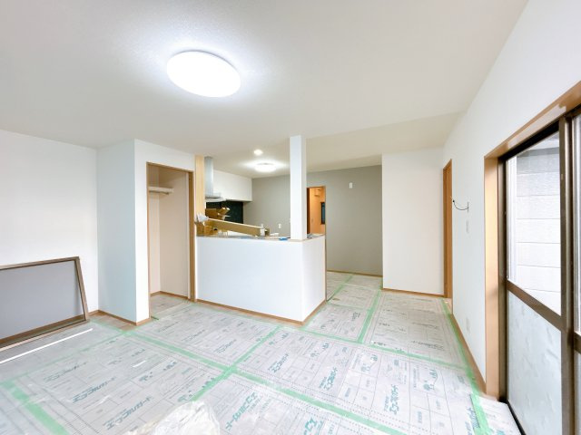 高知市介良乙　中古戸建の居間・リビング