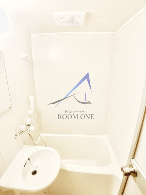 ラ・フラッツの浴室|お風呂です。