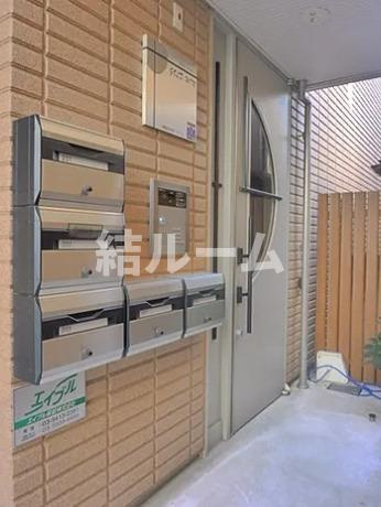 練馬区早宮１丁目のアパートのエントランス