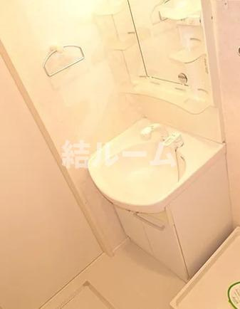 練馬区早宮１丁目のアパートの洗面所