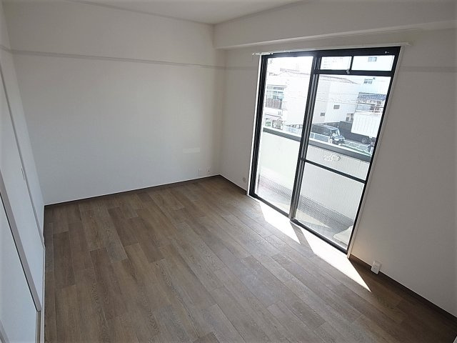 神戸市兵庫区荒田町３丁目の賃貸マンションの内装|綺麗な室内はオススメの一言です