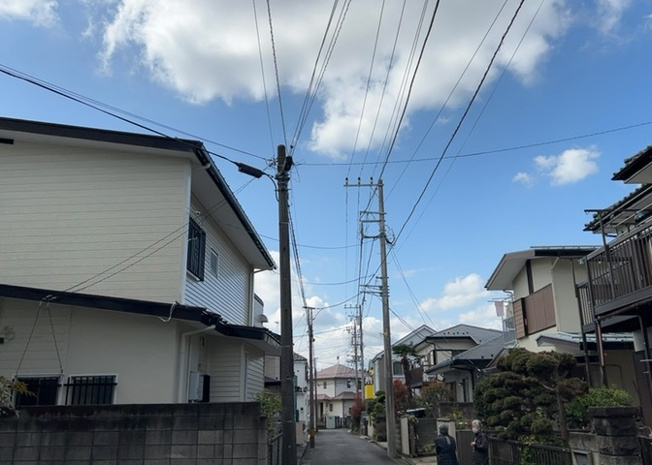 【展望】 | キャッスルマンション小田急相模原 | 眺望を気にして物件を探す場合、前面に建物が建っていないか現地で確認しましょう！前面に建物があると景色はもちろん、日当たりや風通しにも影響が出てきます。住んだ時のことを想像しながら現地見学をしましょう。