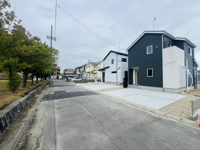 碧南市入船町7丁目26番他『仲介手数料無料』新築一戸建て・建売の前面道路含む現地写真