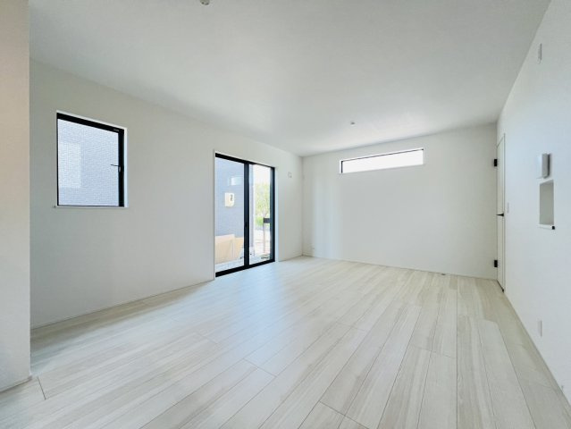碧南市入船町7丁目26番他『仲介手数料無料』新築一戸建て・建売の居間・リビング