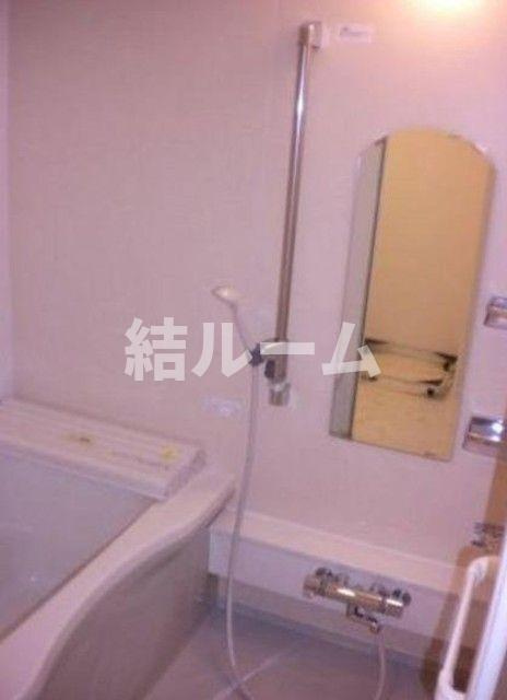 板橋区成増３丁目のアパートの浴室