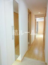 板橋区板橋１丁目の賃貸マンションの玄関