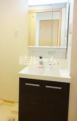 板橋区板橋１丁目の賃貸マンションの洗面所