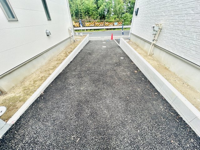市原市諏訪２丁目第１の前面道路含む現地写真