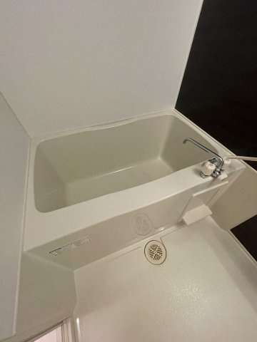 宝塚市旭町１丁目のアパートの浴室|日々の疲れを癒すお風呂付です
