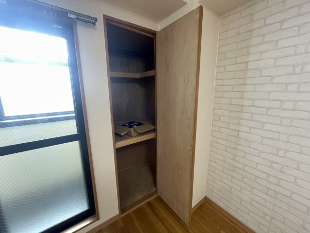 シャルル上新庄