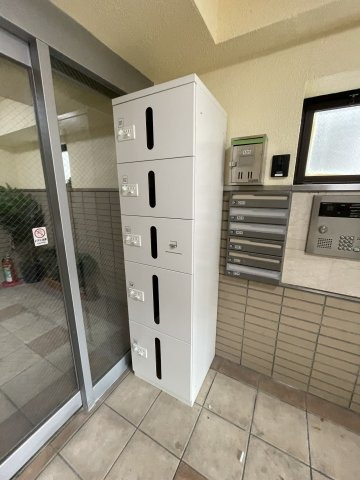 シャルル上新庄