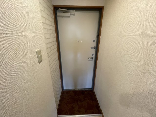 シャルル上新庄
