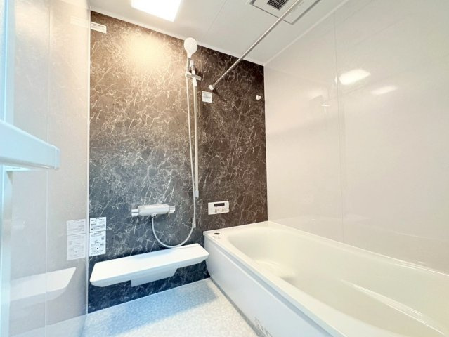 西院西高田町の浴室