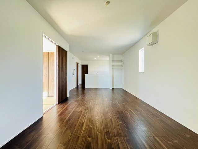 碧南市入船町7丁目26番他『仲介手数料無料』新築一戸建て・建売の居間・リビング