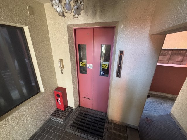 ロックビルドの設備