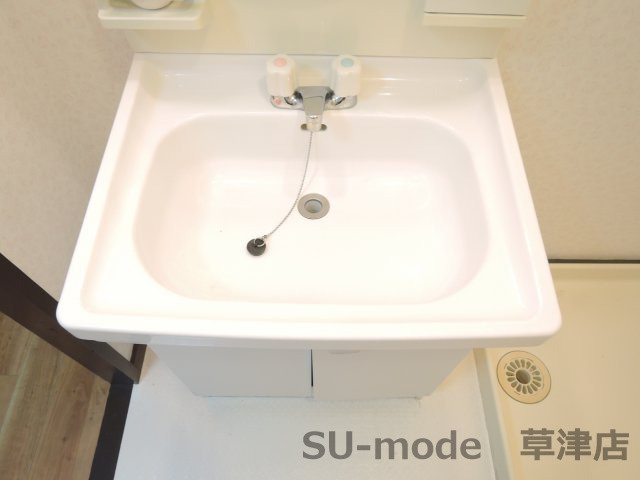 【洗面所】 | ヴィラ葉山 | 洗面所です