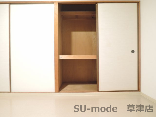 【収納】 | ヴィラ葉山 | 便利な収納スペースです