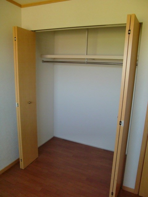 プロニティ風雅【キャッシュバック対象物件】の収納|大きなものも収納できそうです