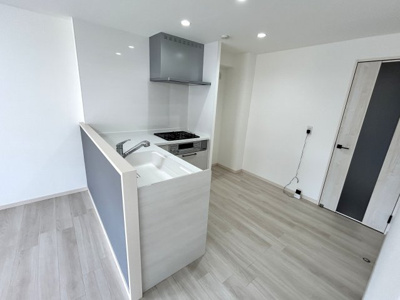 【居間・リビング】 | ■さんくれーる茨木B棟■全面リノベーション工事の履歴有