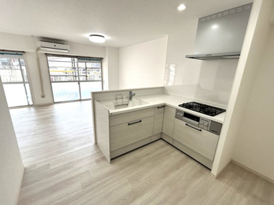 【キッチン】 | ■さんくれーる茨木B棟■全面リノベーション工事の履歴有