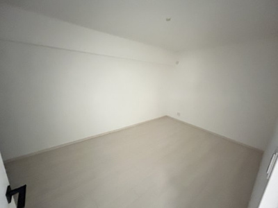 【洋室】 | ■さんくれーる茨木B棟■全面リノベーション工事の履歴有